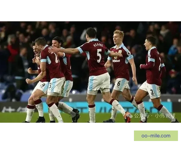 伯恩利降级风暴孔帕尼告别帅位英超黑马神话终结与重建前路何在方