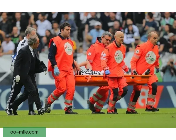 卡马拉膝盖重伤无缘欧洲杯 赛季提前宣告结束对法国足球影响深远