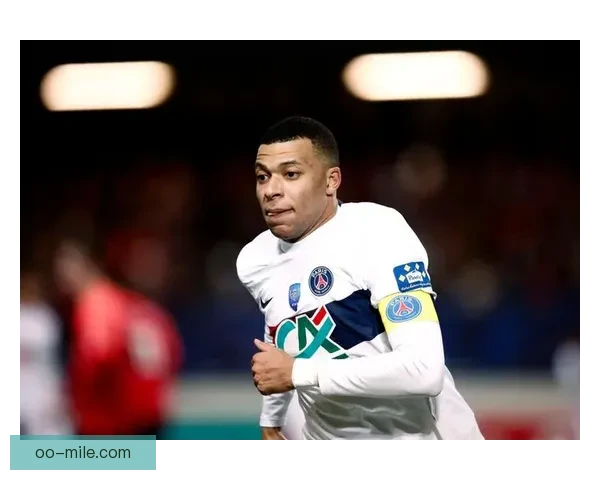 姆巴佩谈皇马生活称压力巨大却依然感到快乐与满足