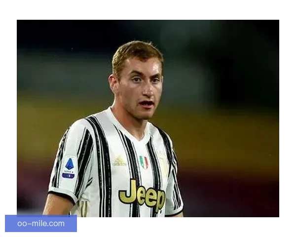 库卢塞夫斯基世界杯表现低迷原因深度分析及对阵拜仁的关键因素探讨